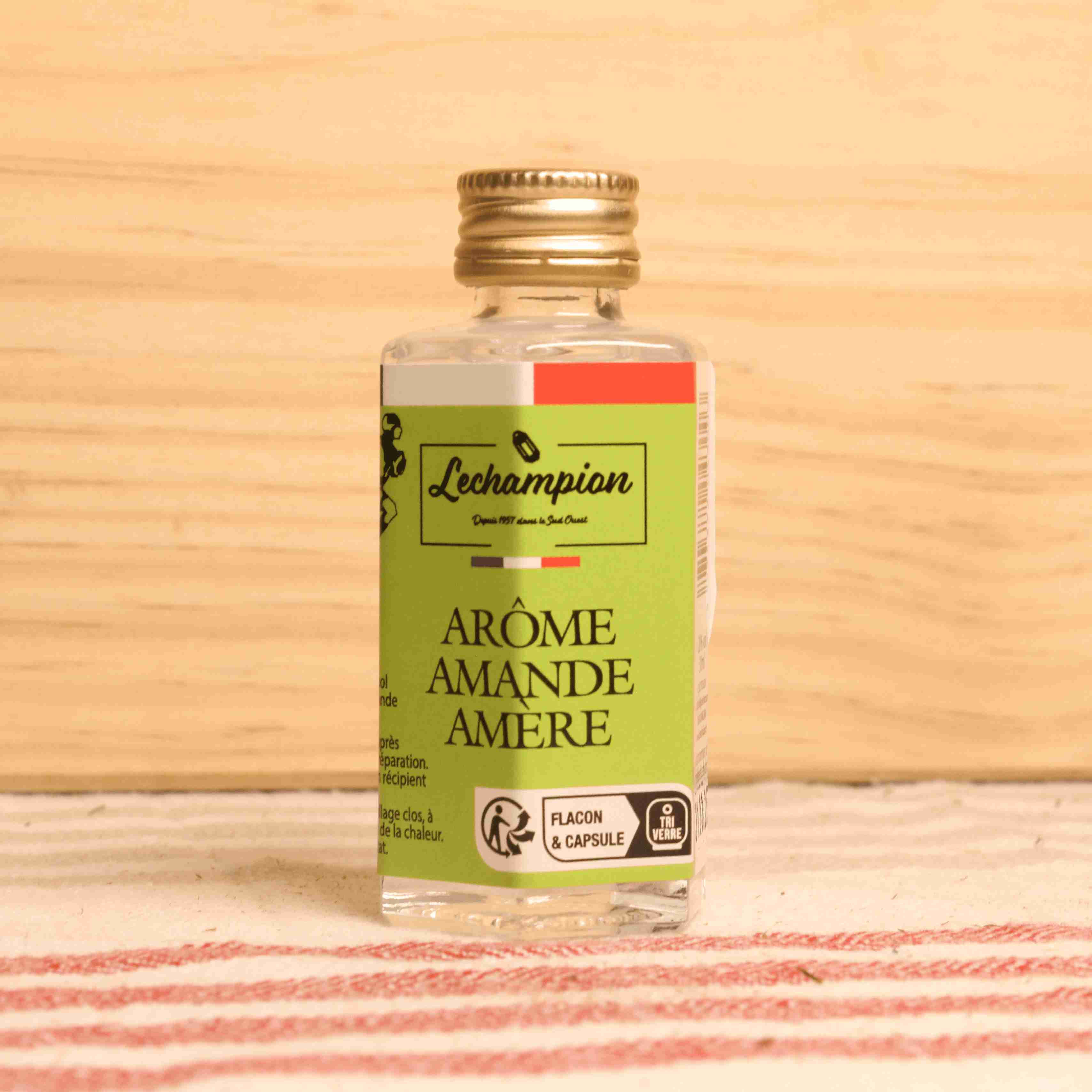 Arme amande amre 20% - 30ml Le Drive tout nu - Bordeaux Mrignac Arme amande amre 20% - 30ml Le Drive tout nu - Bordeaux Mrignac